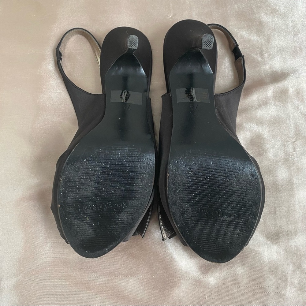 🌷 Black Slingbacks with Peep Toe Bow - Picture 6 of 6